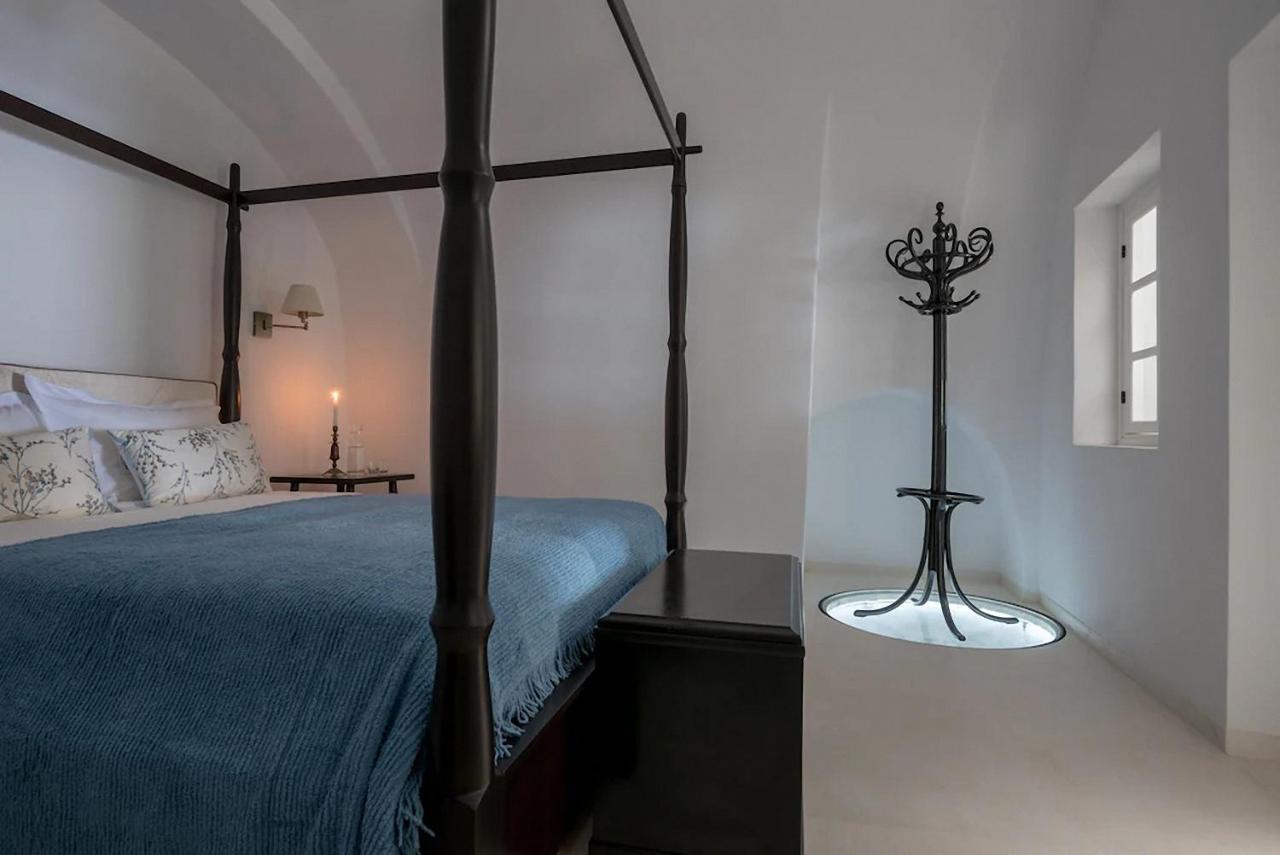 Casasantantonio 18Th Century Luxury Mansion Apartment ฟิรา ภายนอก รูปภาพ